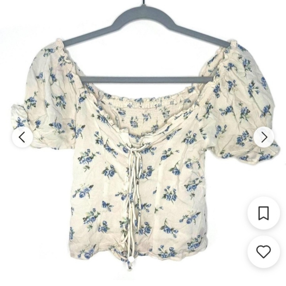 American Eagle Outfitters Peasant White & Blue crop top Cottagecore Romantic Med